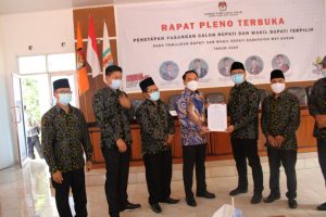 KPU Tetapkan Raden Adipati Surya-Ali Rahman Bupati dan Wakil Bupati Way Kanan