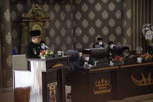 Bupati Way Kanan Hadiri Paripurna DPRD Penyampaian LKPJ Kepala Daerah Tahun 2020