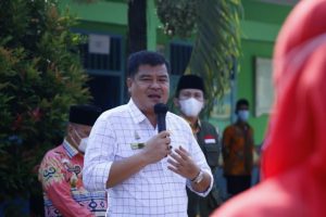 Bupati Lamteng Musa Ahmad Pantau Pelaksanaan PTM Secara Langsung di SD Negeri 1 Endangrejo