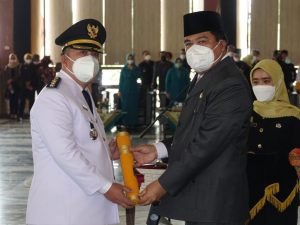 Bupati Musa Ahmad Lantik 490 Pejabat Eselon II,III dan IV di Gedung Sesat Agung Nuwo Balak