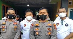Gerebek Vaksin, Kali ini Team Tekab 308 Polres Lamteng Di Kampung Mataram Ilir