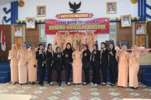 Ketua Dharma Wanita Persatuan Kabupaten Lamteng Yulita Nirlan Hadiri Rakor Triwulan DWP