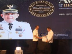 Pj Bupati Tubaba M. Firsada Raih Penghargaan Sebagai Tokoh Keberlanjutan Pariwisata Lampung Tahun 2024