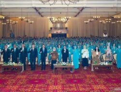 Pelantikan Ketua Umum TP PKK sekaligus sebagai Ketua Umum Tim Pembina Posyandu Nasiona