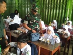 Komandan Kodim 0427/Way Kanan Tinjau kegiatan Makan Bergizi