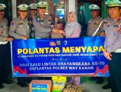 Hari Lalu Lintas Bhayangkara ke 70, Kasat Lantas Gelar Bansos dan Anjangsana di kediaman Alm. Ipda Rutaman