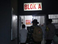 Lapas Kelas IIB Way Kanan Gelar Razia Gabungan untuk Ciptakan Lingkungan Pemasyarakatan yang Bersih