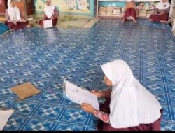 Belum Bayar Seragam Sekolah Murid Disuruh Belajar di Lantai