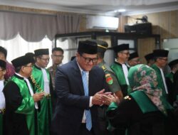 Ketua DPRD Provinsi Lampung Hadiri Wisuda Purna Bhakti Ketua Pengadilan Tinggi Agama Bandar Lampung