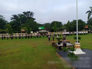 Wakapolres Way Kanan Berikan Arahan Saat Pimpin Apel Pagi