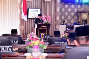 Wabup Way Kanan Hadiri Paripurna DPRD Penyampaian Raperda Pertanggungjawaban APBD 2021