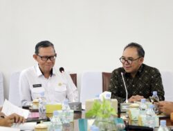 Sekdaprov Fahrizal Pimpin Rapat Persiapan Pemberian Penghargaan Paritrana Award 2023