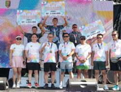 Semarakkan HAORNAS ke-41, Pj Gubernur Lampung Lepas Peserta TopShop Color Run 2024