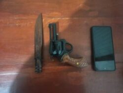 Kedapatan Bawa Senpi Rakitan, Supir Truk di Bandar Lampung Ditangkap