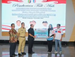 Pj. Gubernur Lampung Serahkan Penghargaan kepada Marching Band FYBI, Juara Umum IOMBF 2024
