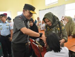 Peringati HUT Ke-61 Dharma Pertiwi, Danrem 043/Gatam : “ Jadikan Momen Ini Untuk Berbagi Kasih Dan Perhatian”