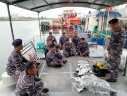 Asah Profesionalisme dan keterampilan, Lanal Lampung Gelar Latihan Praktek Penanggulangan Kebakaran