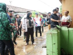 Walikota Bandar Lampung Tinjau Lokasi Terdampak Banjir di Kecamatan Panjang