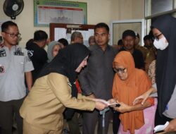 Wali Kota Bandar Lampung Salurkan Bantuan dan Kerahkan Tim Tanggap Banjir di Panjang Utara
