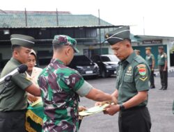 Pimpin Acara Korp Raport, Dandim 0410/KBL Lepas Dua Prajurit Terbaik Pindah Satuan