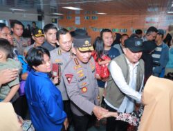 Kapolri Tinjau Arus Balik Mudik di Pelabuhan Bakauheni, Pastikan Peljalanan Aman dan Pelayanan Optimal