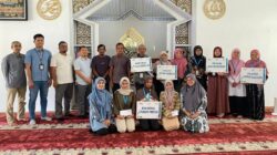 Dorong Kesejahteraan Kartini hingga Pendidikan, YBM PLN Salurkan Rp30,4 Juta Zakat