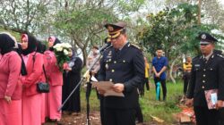 Polda Lampung Berduka : Kapolda Hadiri Upacara Pemakaman Bripka Anumerta Arya Supena yang Gugur Dalam Tugas