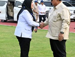 Walikota Bunda Eva Sambut, Kedatangan Presiden Prabowo