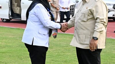 Walikota Bunda Eva Sambut, Kedatangan Presiden Prabowo