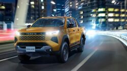 Toyota Hilux Terbaru Resmi Meluncur di Jepang, Gendong Mesin 2.8L dan Desain “Cyber Sumo”