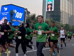 Momen Seru Pangdam XXI/RI Lari dan Bermain Drumband di Monas
