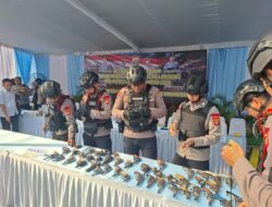 Satuan Brimob Polda Lampung Amankan Pemusnahan Ratusan Senjata Api Rakitan dan Amunisi Serahan Masyarakat